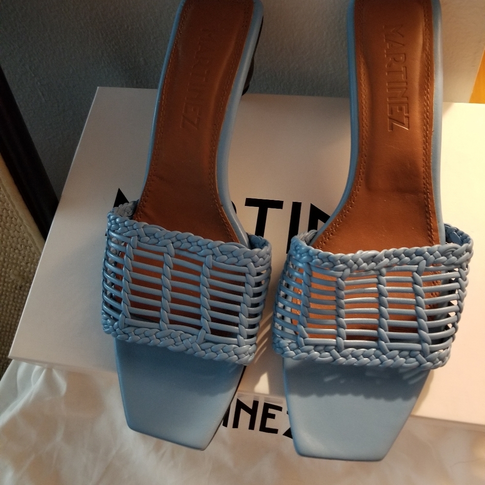 Souliers Martinez Celia Persiana Slide Sandal in Sky Blue - Picture 12 of 13